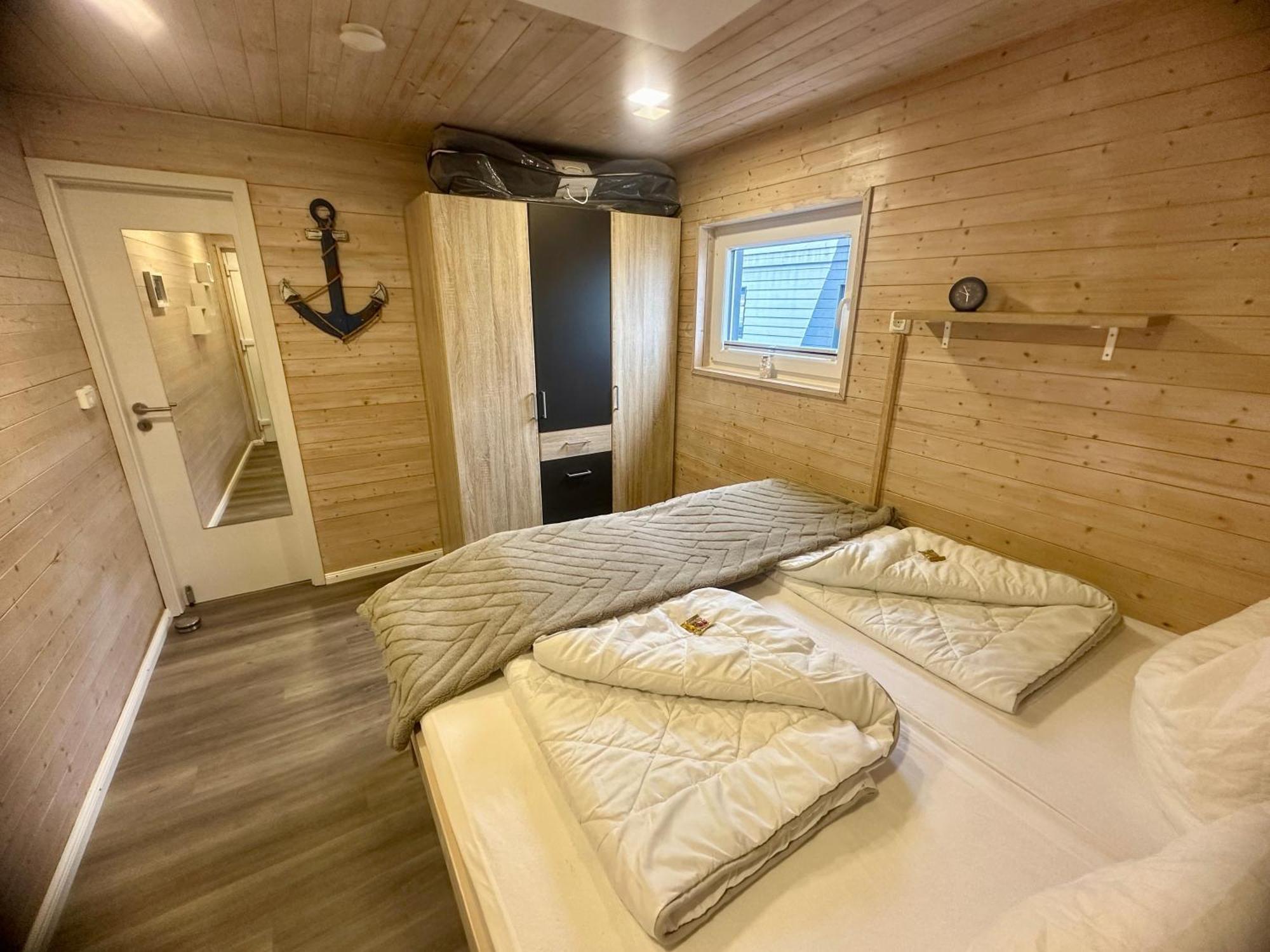 Hausboot Annis Mehrblick